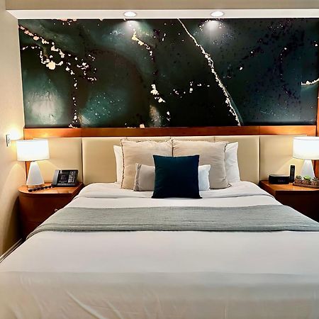 Balcony Full Strip View Suite Mgm Signature Free Valet Лас Вегас Екстериор снимка