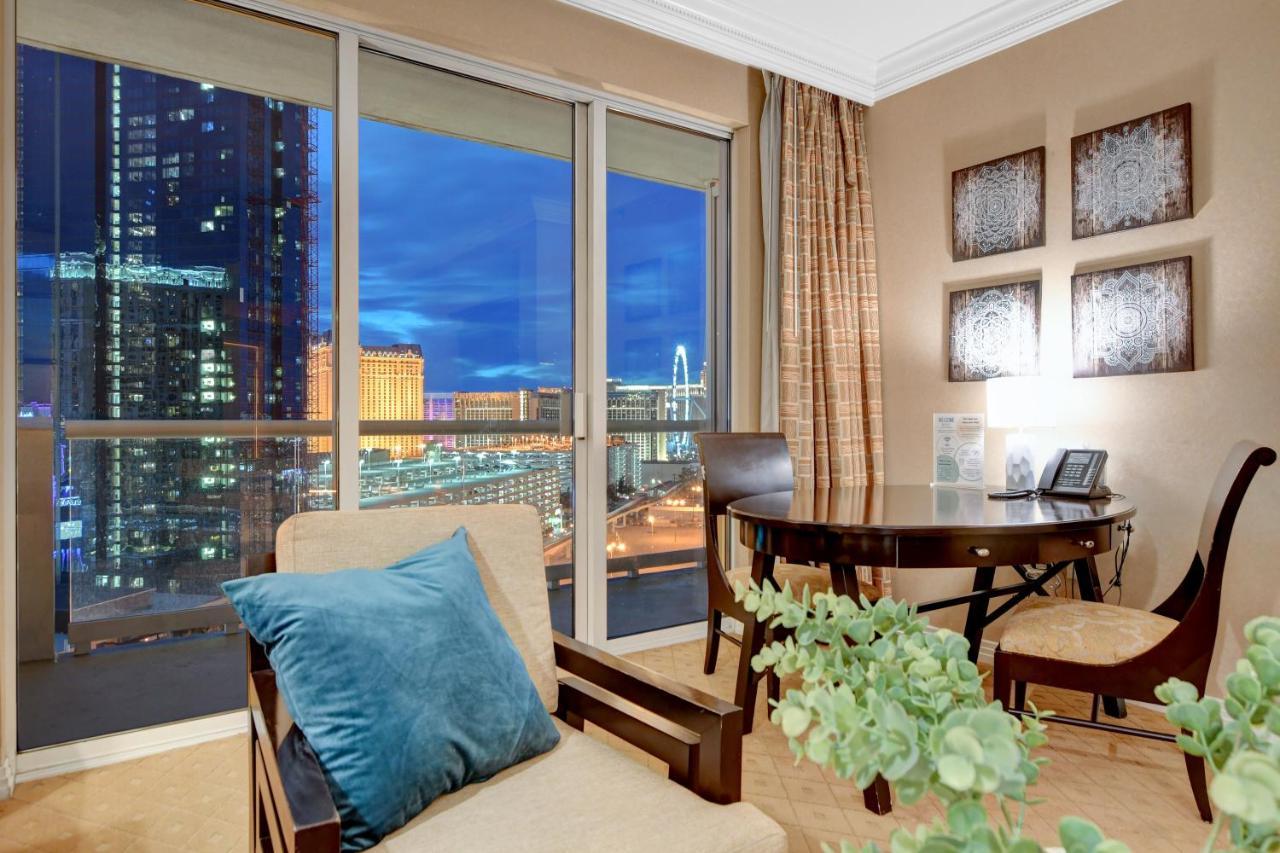 Balcony Full Strip View Suite Mgm Signature Free Valet Лас Вегас Екстериор снимка