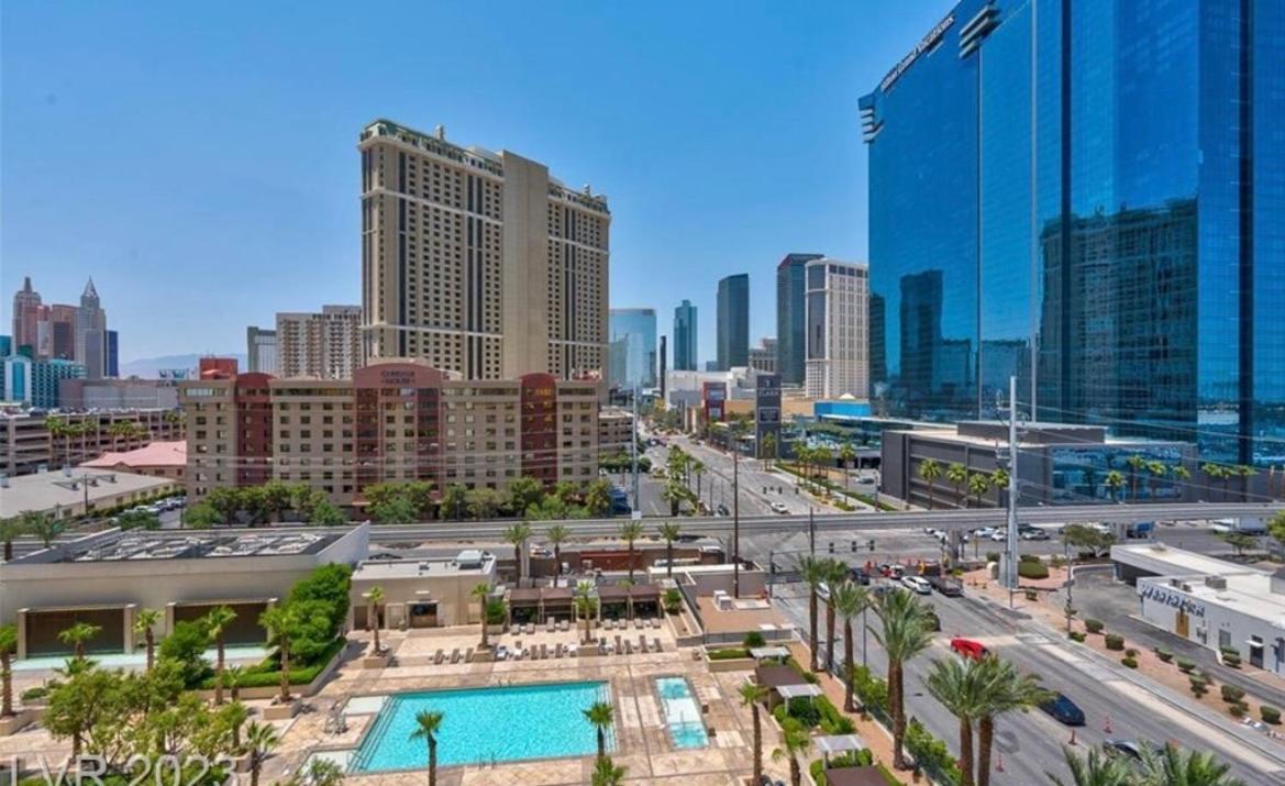 Balcony Full Strip View Suite Mgm Signature Free Valet Лас Вегас Екстериор снимка